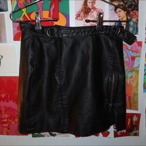 Free People Faux Leather miniskirt Size 0